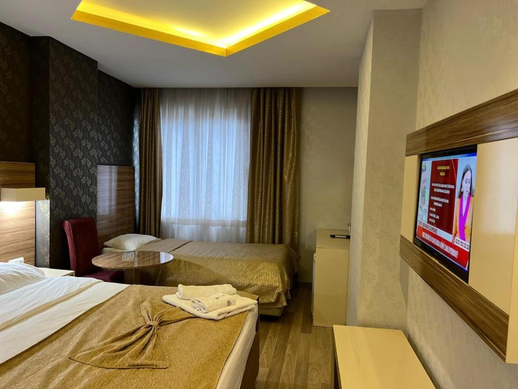 Grand Ezel Hotel Mersin  Exterior foto