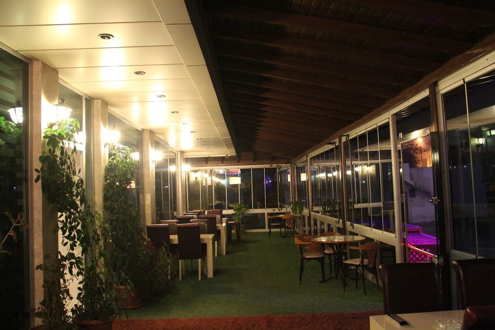 Grand Ezel Hotel Mersin  Exterior foto